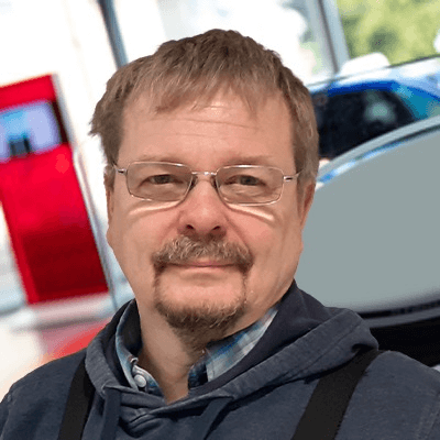 Dieter Großmann (Kfz.-Mechaniker/Karosseriebauer) - Auto-Park Rath